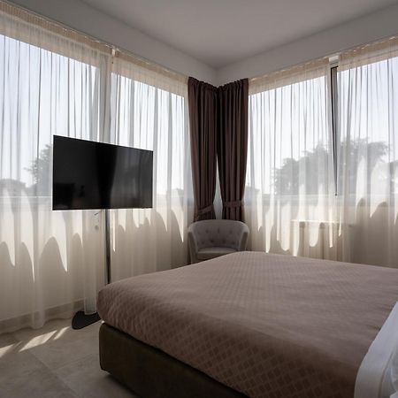 Hotel Bula Боллате Экстерьер фото
