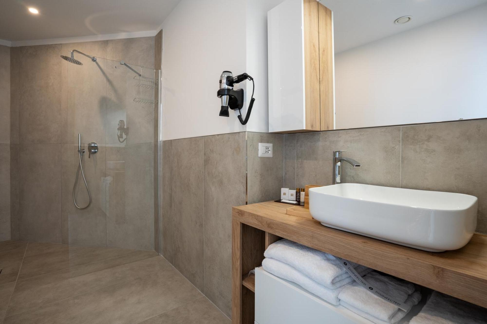 Hotel Bula Боллате Экстерьер фото