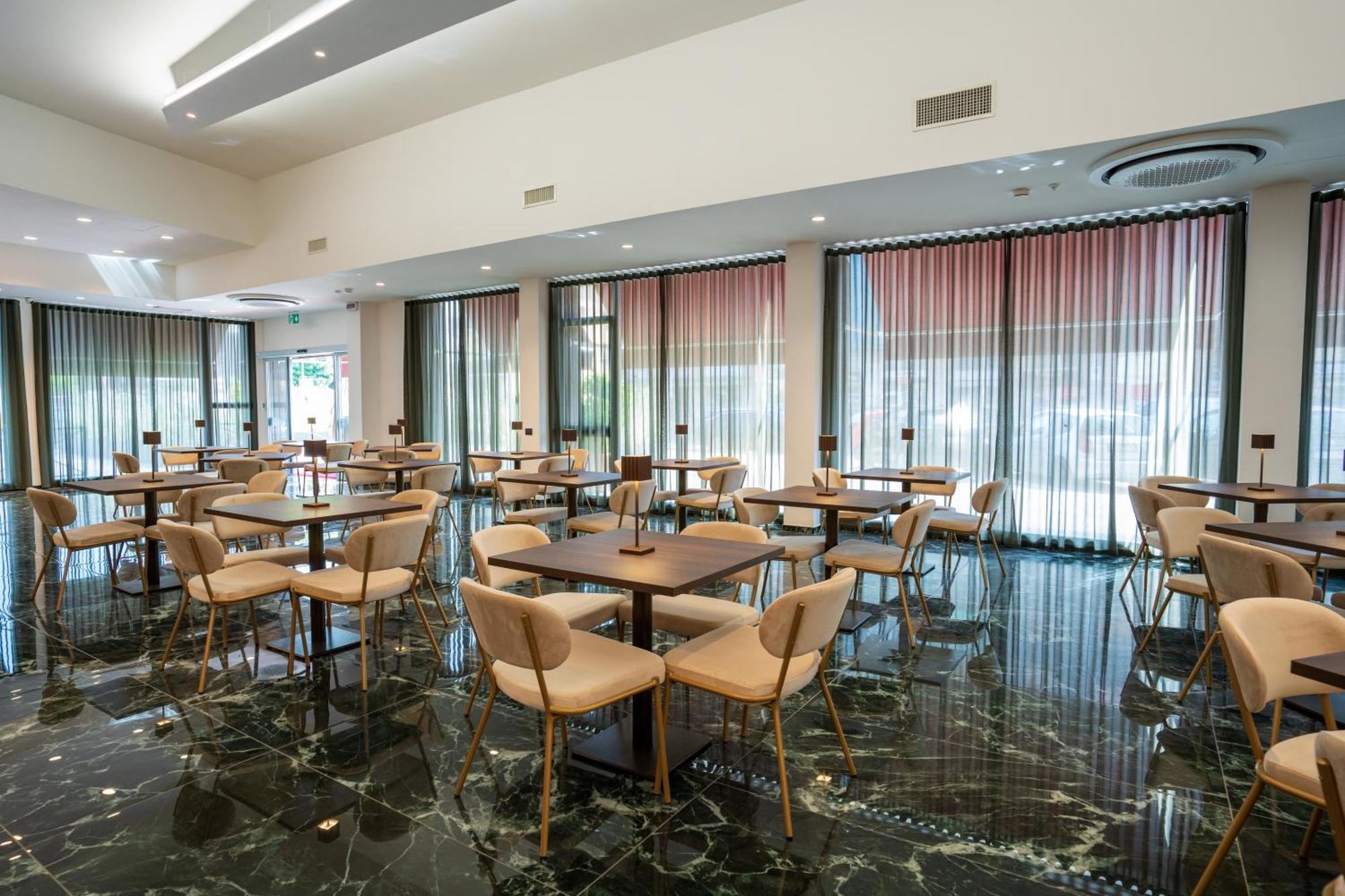 Hotel Bula Боллате Экстерьер фото