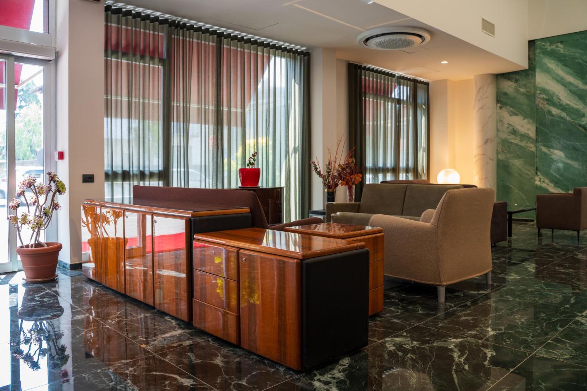 Hotel Bula Боллате Экстерьер фото