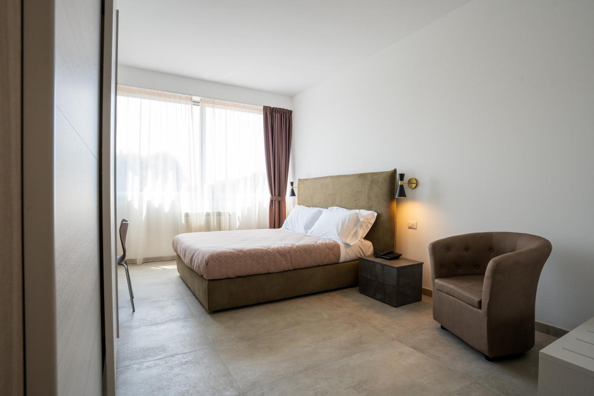 Hotel Bula Боллате Экстерьер фото